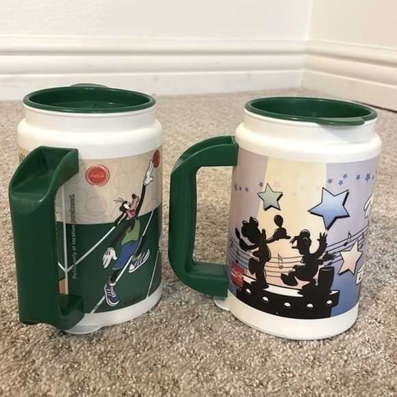 Vintage Walt Disney World Resort Insulated Coffee Mugs With Lids - Picture 3 of 6